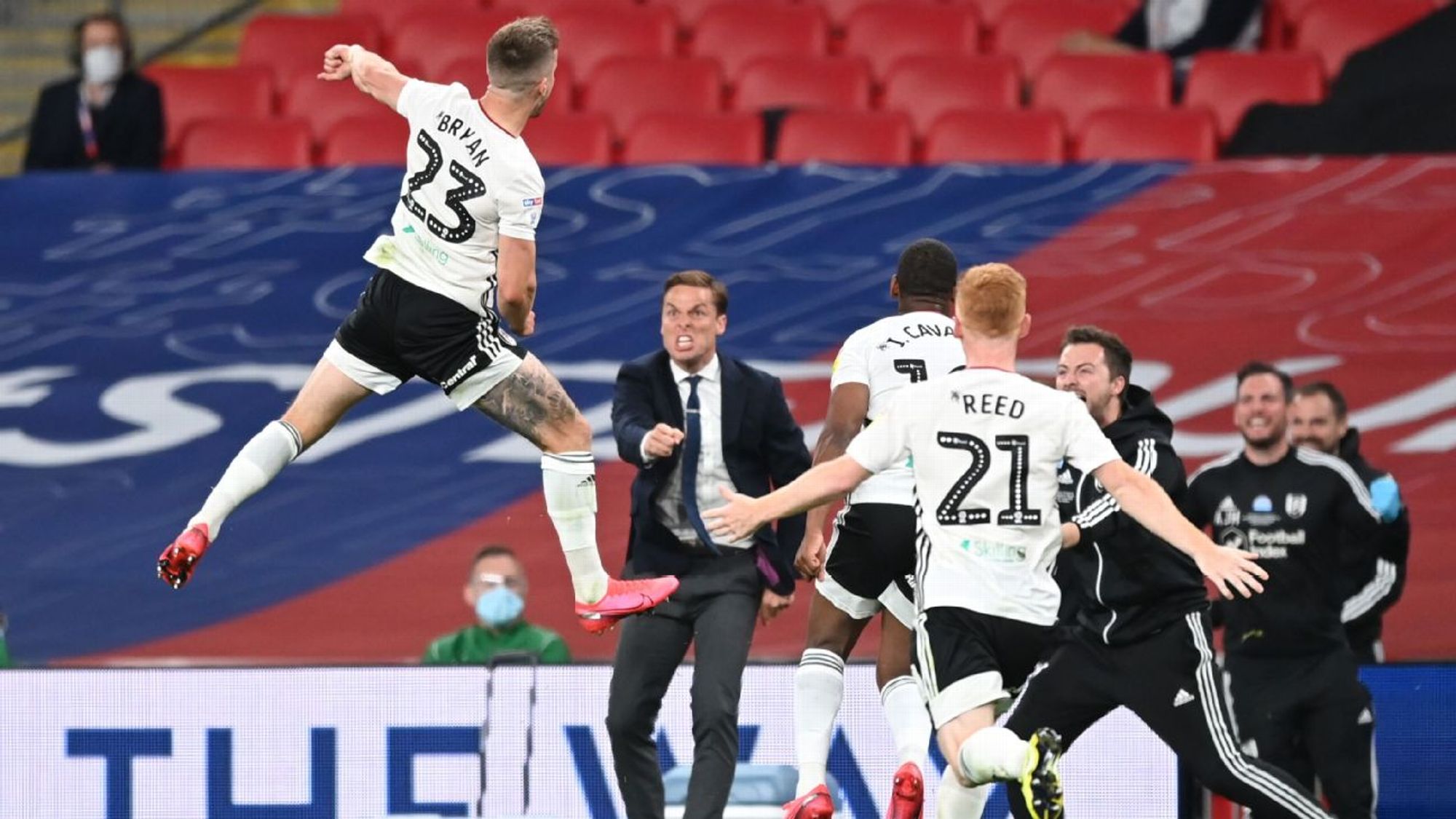 向风口浪尖 向风口浪尖